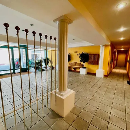 Spacieux T3 A Arcachon, A 400 M De La Plage, Avec Balcon Et Parking Prive. - Fr-1-433-115 Apartman